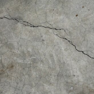 Je možné položit podlahu na starý beton?