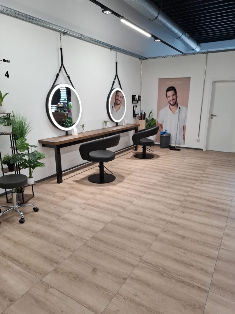 Kadeřnický salón, Německo